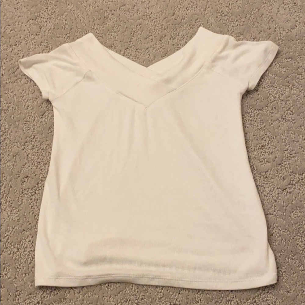 White ribbed t shirt
